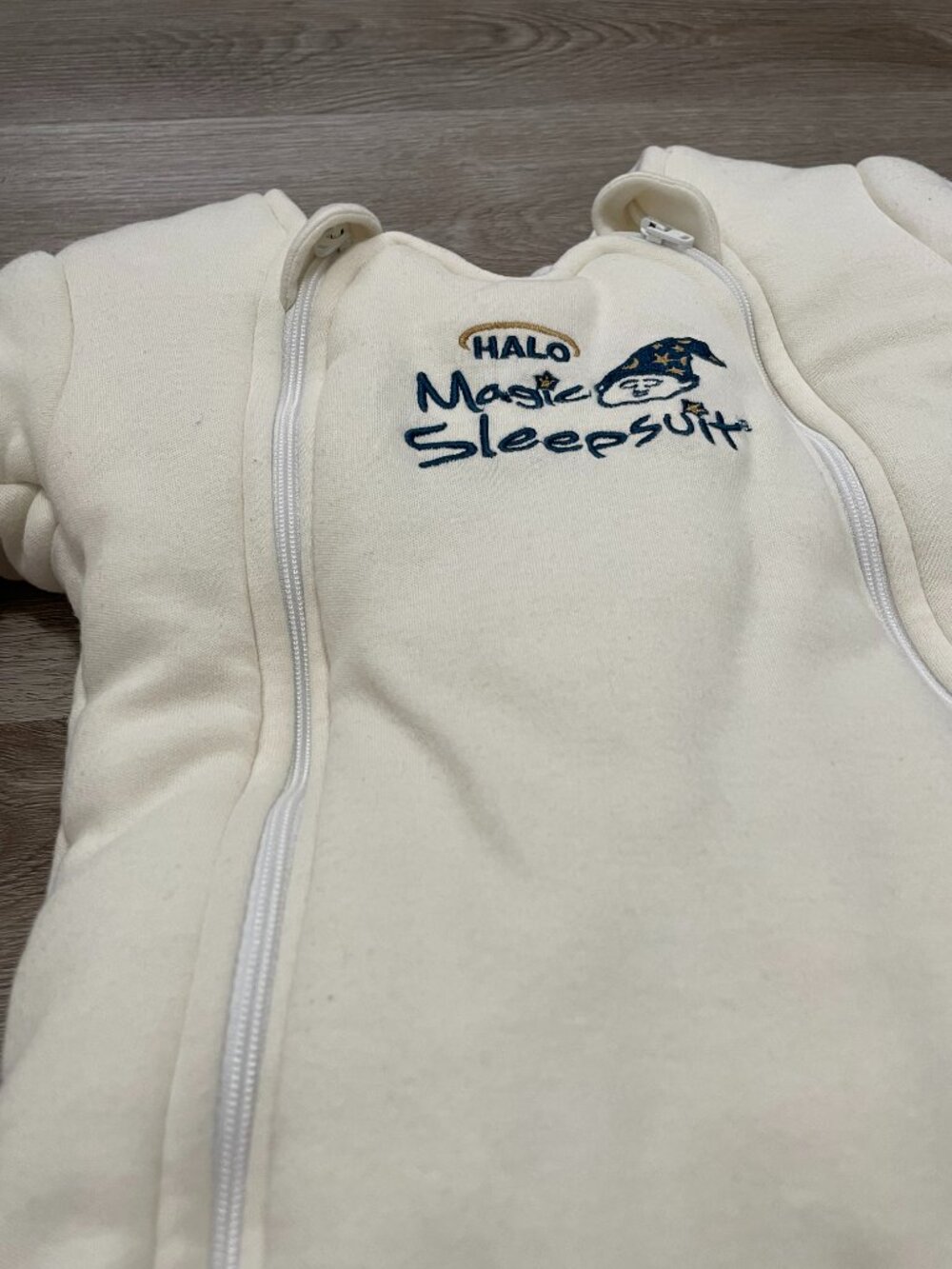 Sleepsuit - Picture 6 of 15